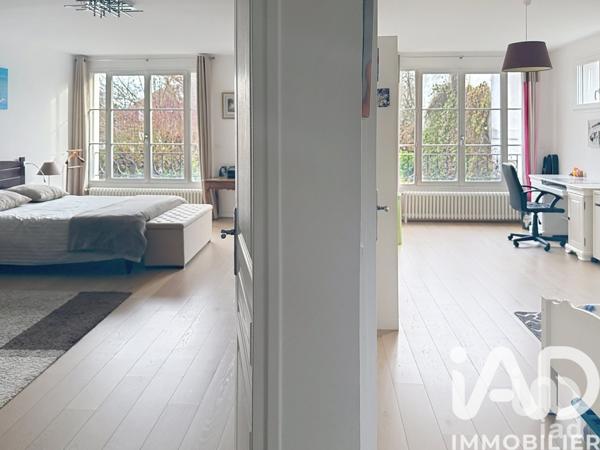 Maison à vendre 7 pièces 174 m² Vaucresson