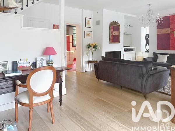 Maison à vendre 7 pièces 174 m² Vaucresson