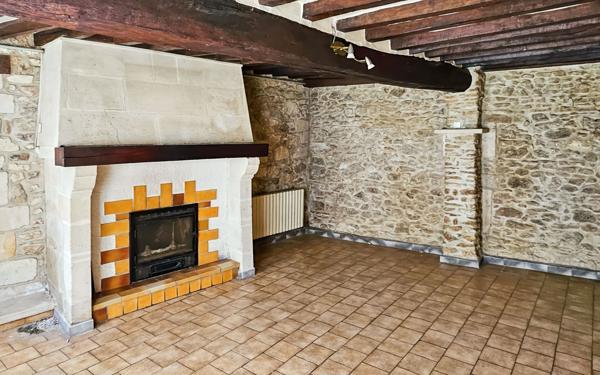 Maison à vendre    1 pièce • 80 m2 Roberval