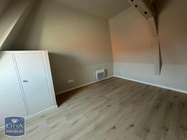 Appartement à louer 2 pièces 40.8m² Douai (59500)
