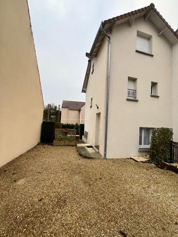 Appartement de 3 pièces en duplex !