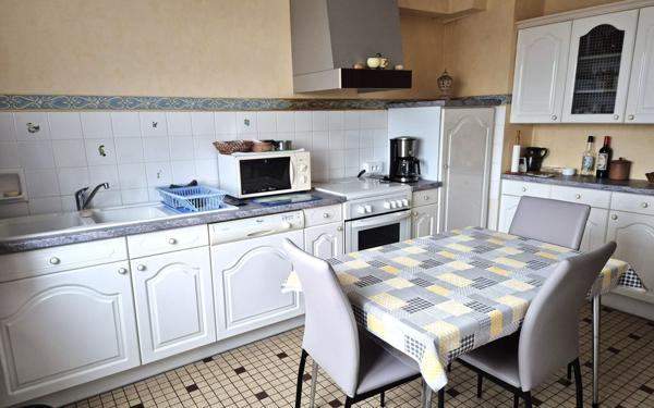 Maison à vendre    5 pièces • 104 m2 Redon