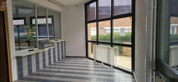 Location - Fonds et/ou murs commerciaux Pont-à-Vendin 62880 126 m 2