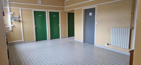 Location - Fonds et/ou murs commerciaux Pont-à-Vendin 62880 126 m 2