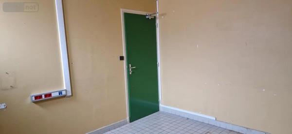 Location - Fonds et/ou murs commerciaux Pont-à-Vendin 62880 126 m 2