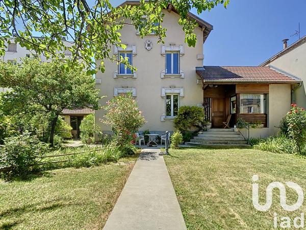 Maison à vendre 4 pièces 121 m² Grenoble