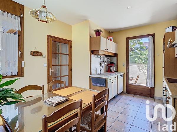 Maison à vendre 4 pièces 121 m² Grenoble
