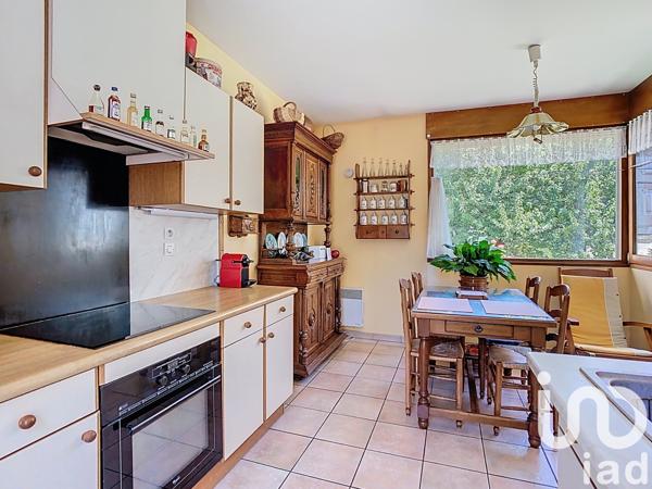 Maison à vendre 4 pièces 121 m² Grenoble