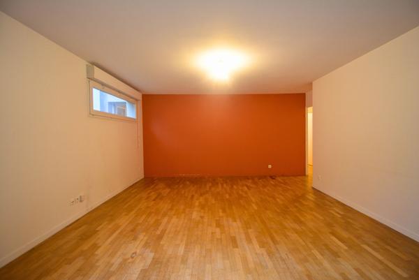 Appartement F4 (jardin - terrasse - BOX)