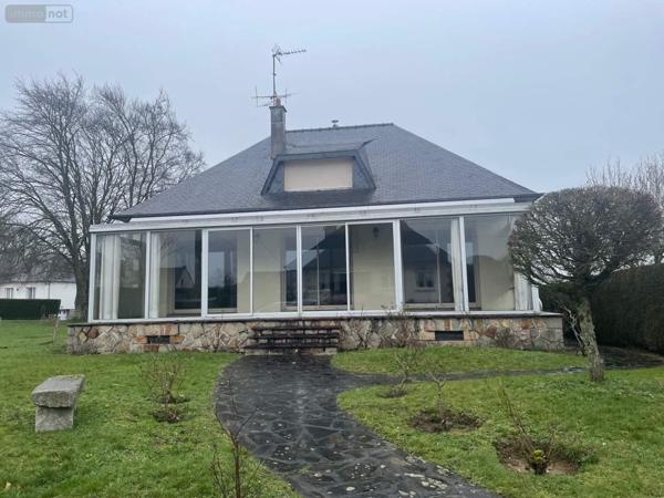 Maison à vendre à Saint-Baudelle en Mayenne (53100), ref : 046/842
