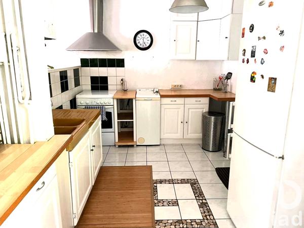 House for sale 3 rooms 86 m² Léognan