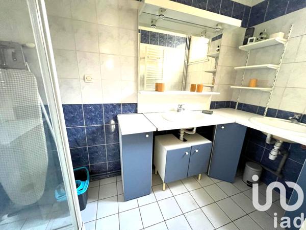 House for sale 3 rooms 86 m² Léognan