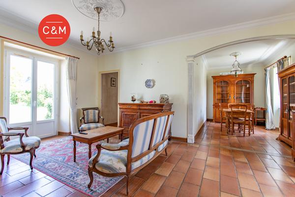 44400 REZE REZE TROCARDIERE - Maison 7 pièces 137 m²