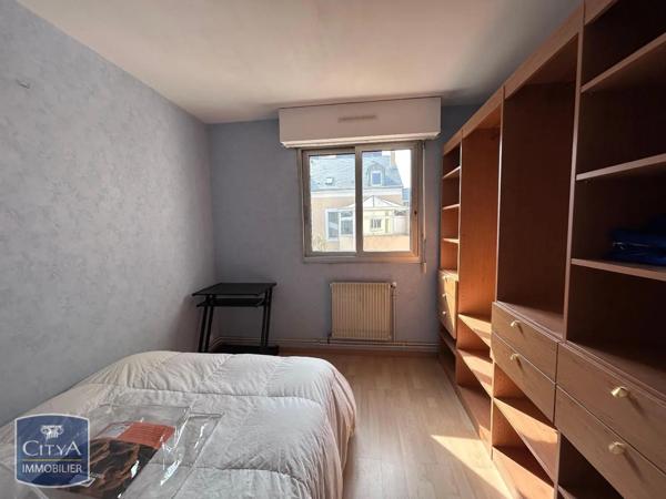 Appartement à louer 2 pièces 55.83m²
