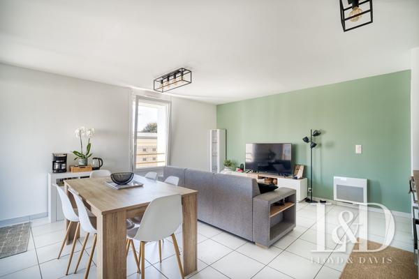 Immobilier Lorient -T2 dans résidence sécurisée de 2020 - Grand balcon - place de parking sous-terrain