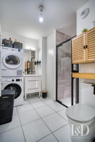 Immobilier Lorient -T2 dans résidence sécurisée de 2020 - Grand balcon - place de parking sous-terrain