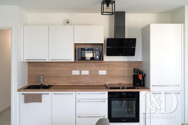 Immobilier Lorient -T2 dans résidence sécurisée de 2020 - Grand balcon - place de parking sous-terrain