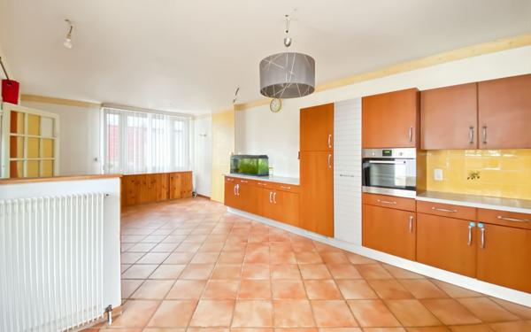 Maison à vendre    4 pièces •  Moissac