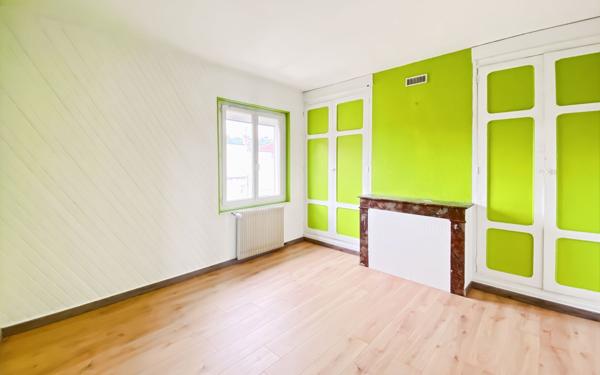 Maison à vendre    4 pièces •  Moissac