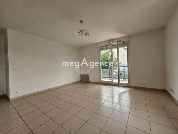 Appartement à MANTES-LA-JOLIE, 78200 - 2 pièces 43m²