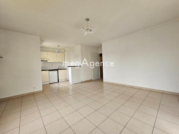 Appartement à MANTES-LA-JOLIE, 78200 - 2 pièces 43m²