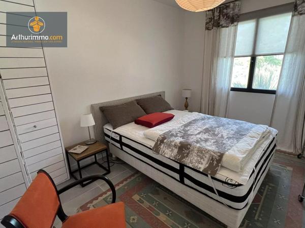 Vente                                                      Maison
                        
                     5 pièces                      128 m2                     à Marmande