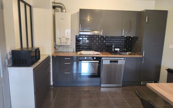 Appartement à louer    2 pièces •  Chauconin-Neufmontiers