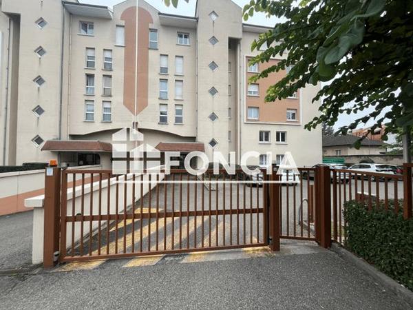 Location Appartement 3 pièces 77.62 m² - 42 avenue Professeur Tixier Bourgoin Jallieu 38300