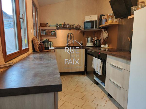 86170 MASSOGNES Maison à finir de rénover 134m² sur 1720m² de terrain