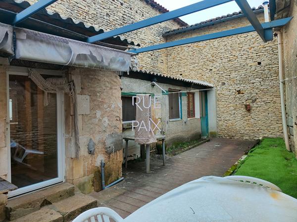 86170 MASSOGNES Maison à finir de rénover 134m² sur 1720m² de terrain