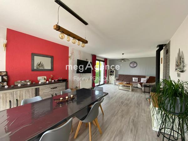 Maison à ROMAGNY FONTENAY, 50140 - 6 pièces 145m²