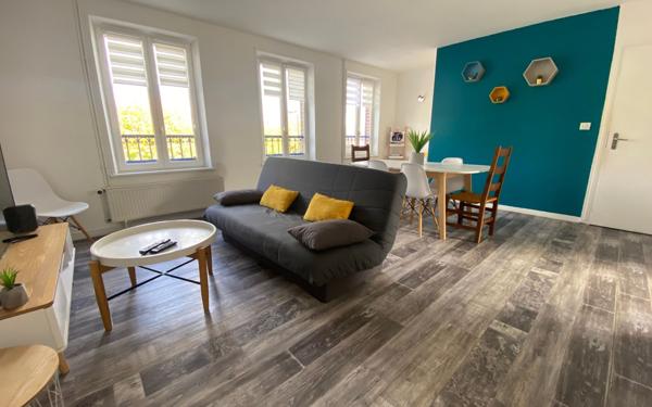 Appartement à louer    4 pièces • 85,78 m2 Rue