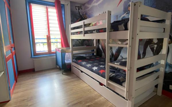 Appartement à louer    4 pièces • 85,78 m2 Rue