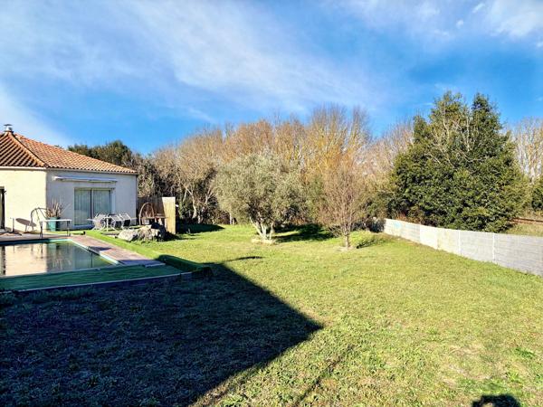 Maison Hexagonale Exceptionnelle à Proximité de Carcassonne