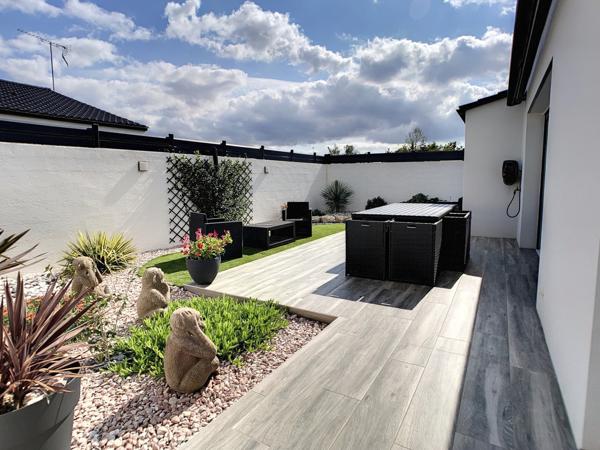 Maison récente 3 chambres de 117m2 idéalement située