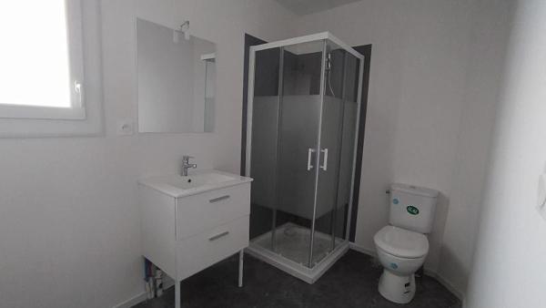 Maison à louer 4 pièces 79.23m²