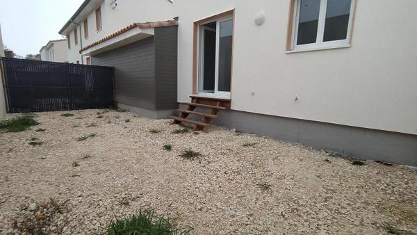 Maison à louer 4 pièces 79.23m²