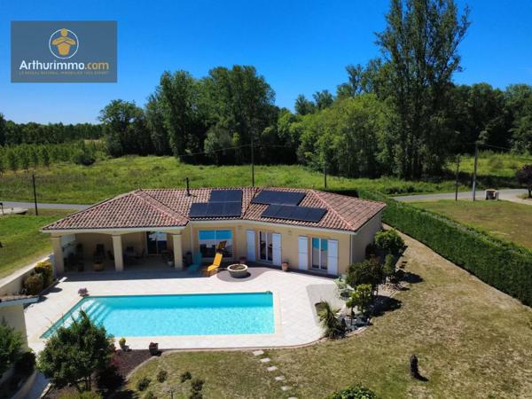 Vente                                                      Maison
                        
                     5 pièces                      115 m2                     à Casteljaloux