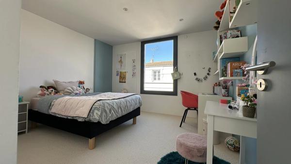 Certaines maisons se visitent. D’autres se ressentent.