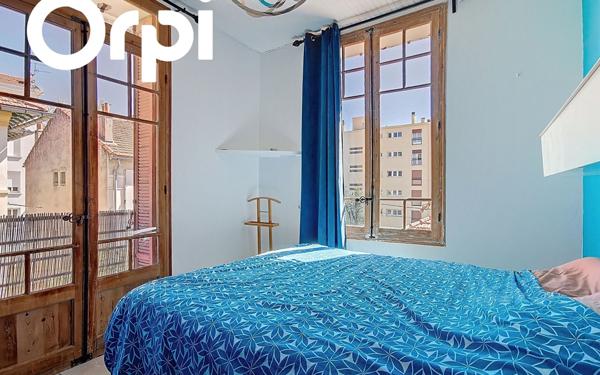 Appartement à vendre    3 pièces • 54 m2 Toulon