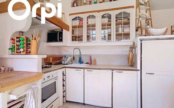 Appartement à vendre    3 pièces • 54 m2 Toulon