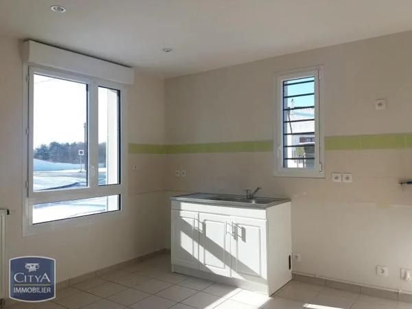 Maison à louer 4 pièces 103m² Châteauroux (36000)