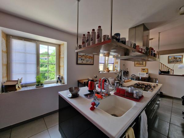 Belle demeure de caractère avec 4 chambres, proche de Bergerac