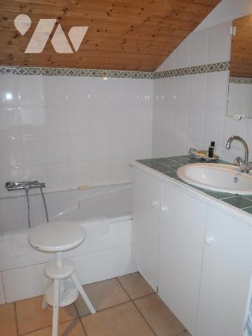 SAINT MICHEL CHEF CHEF, en lieu-dit, prestations soignées pour cette ancienne longère rénovée