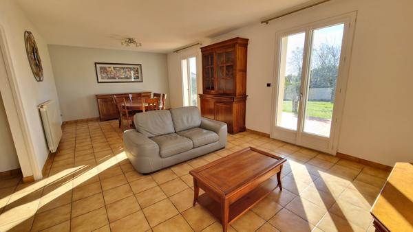 Cescau (64170) MAGNIFIQUE DEMEURE AUX ALLURES DE BÂTISSE ET AUX PERFORMANCES D'UNE VILLA MODERNE