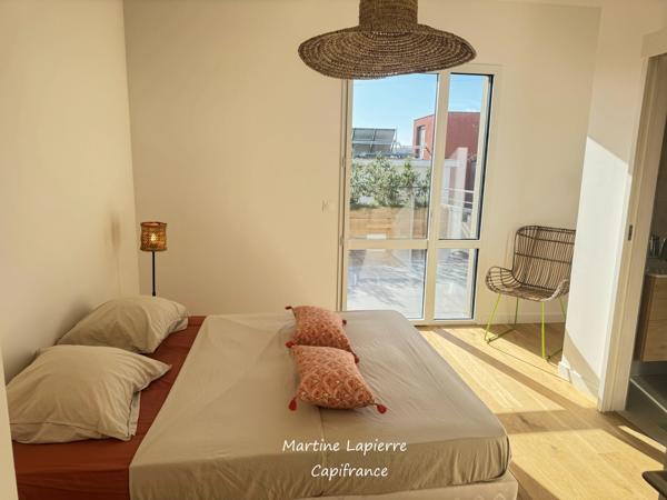 Dans un environnement Zen, apaisant et inspirant, Villa sur le toit spacieuse, lumineuse et confortable