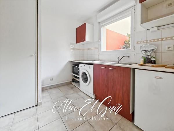 Carcassonne Appt 2 pièce(s) 44 m2  - Rez de jardin