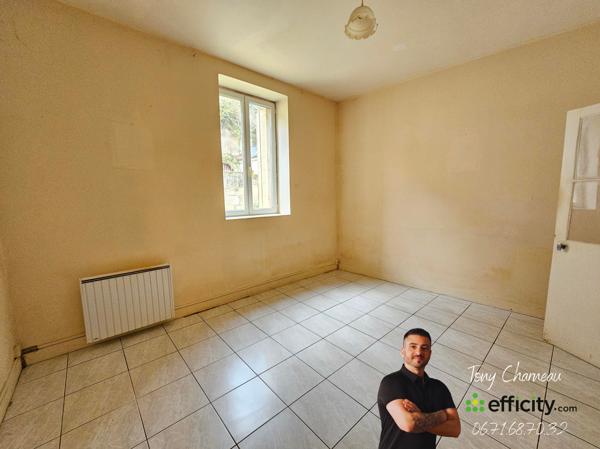 Maison
         3 pièces
        - 42 m² 41 000 € *