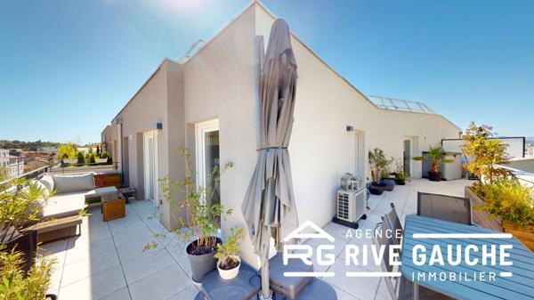 Appartement T3/T4 en dernier étage avec toit-terrasse de 47 m² et vue exceptionnelle
