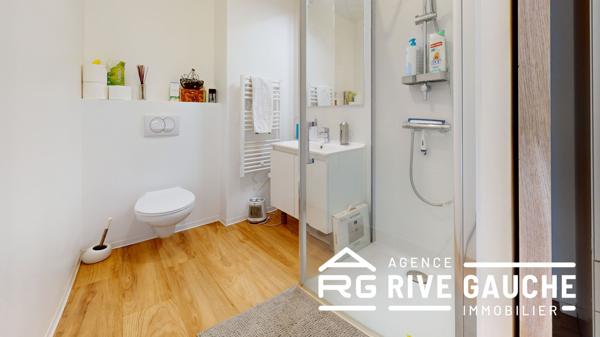 Appartement T3/T4 en dernier étage avec toit-terrasse de 47 m² et vue exceptionnelle